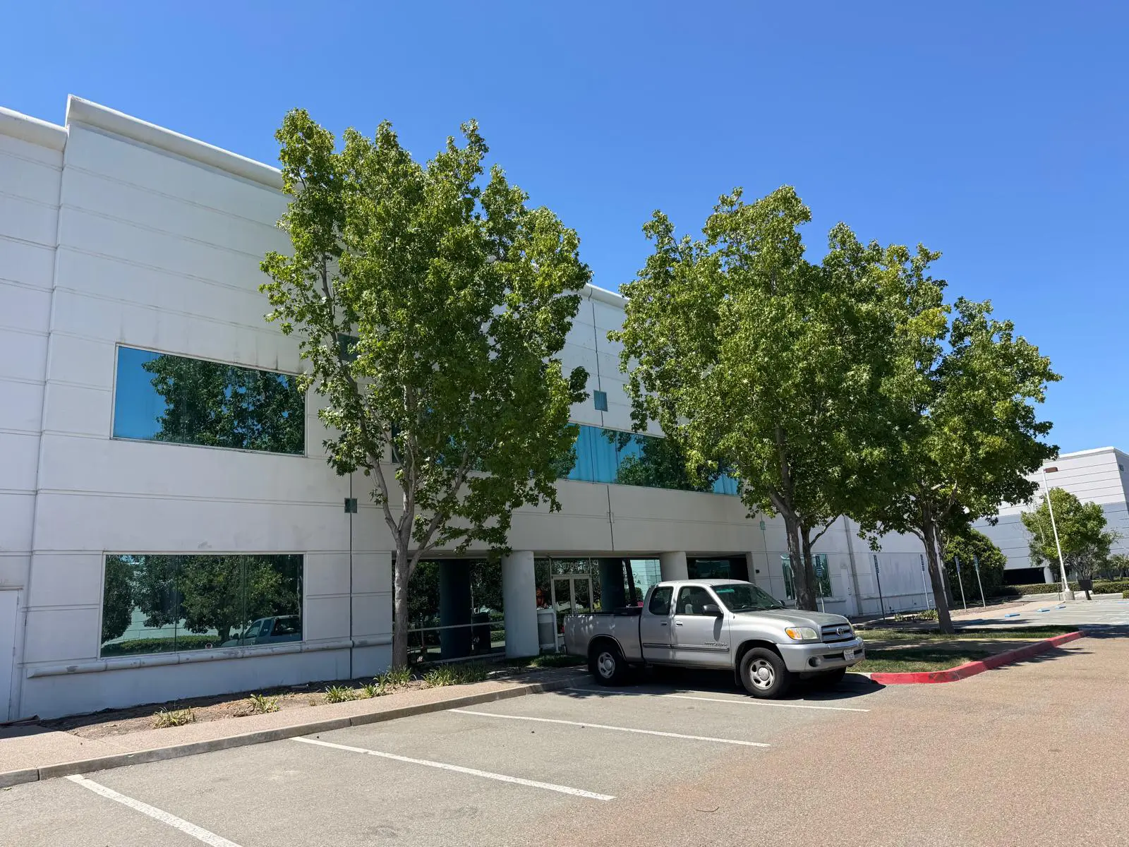 Painting project gallery image 35 from ABZ Coatings Inc